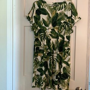 H&M SZ L tropical leaf print dress